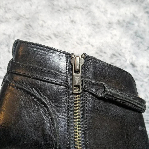 Frye Black Ankle Booties Heel Jenny Leather Zipper Equestrian 8.5 - Picture 11 of 13